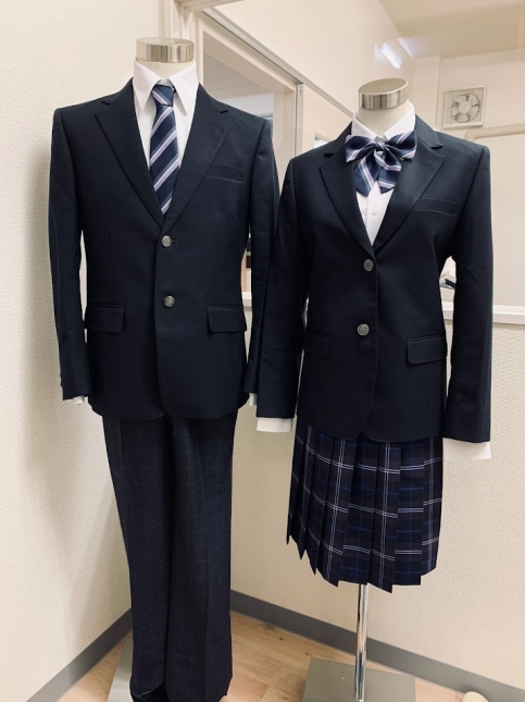 manabu高等学院の学生服です